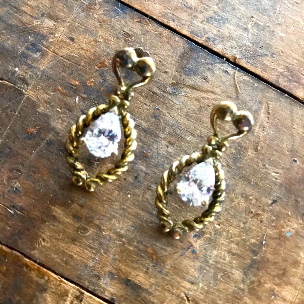 Vintage New Romantic gold tone rhinestone earrings
